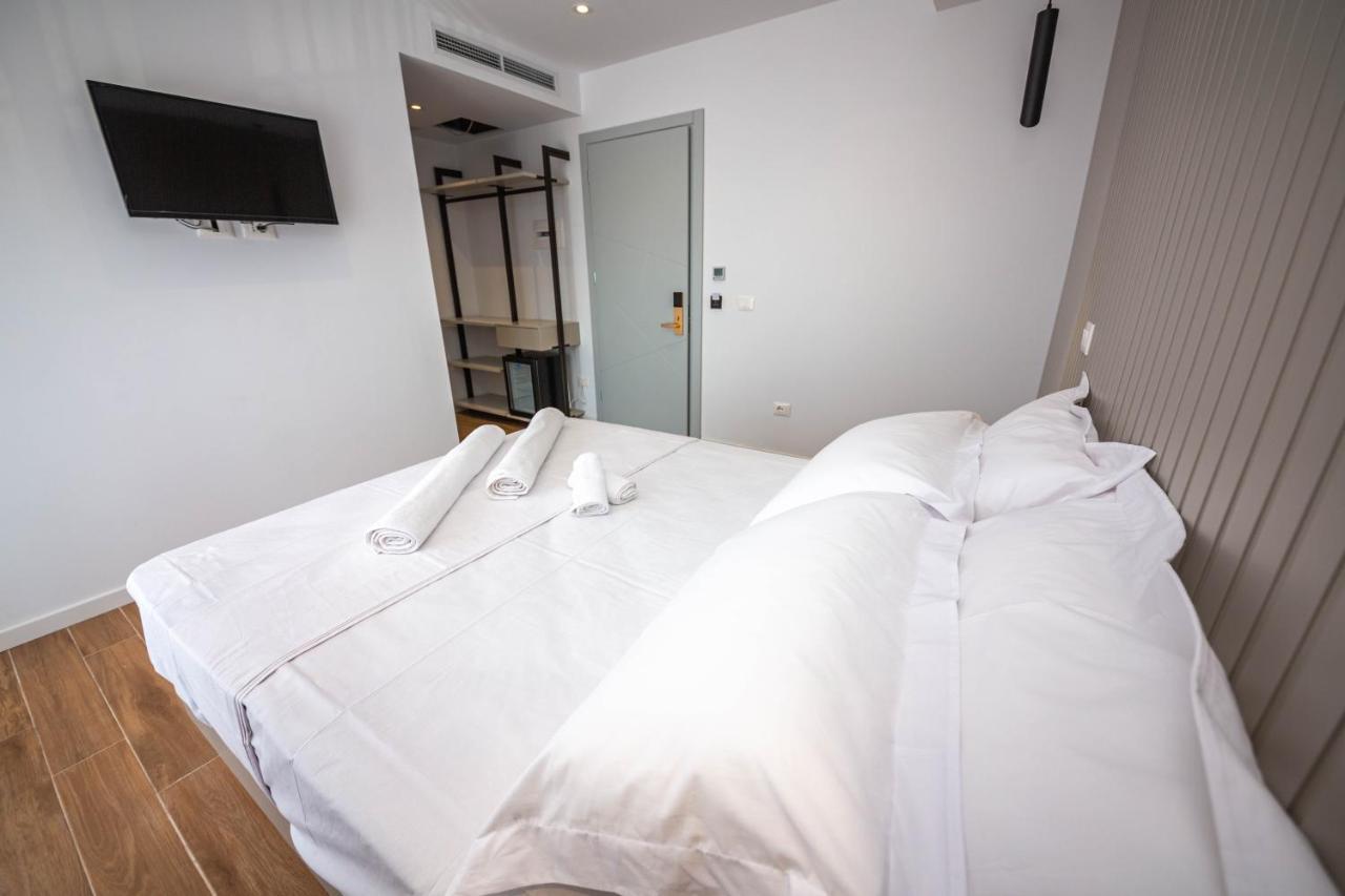 فلورا Hesperus Hotel المظهر الخارجي الصورة