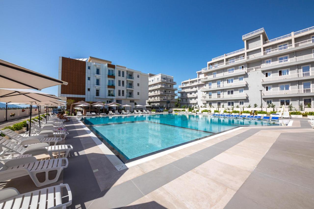 فلورا Hesperus Hotel المظهر الخارجي الصورة